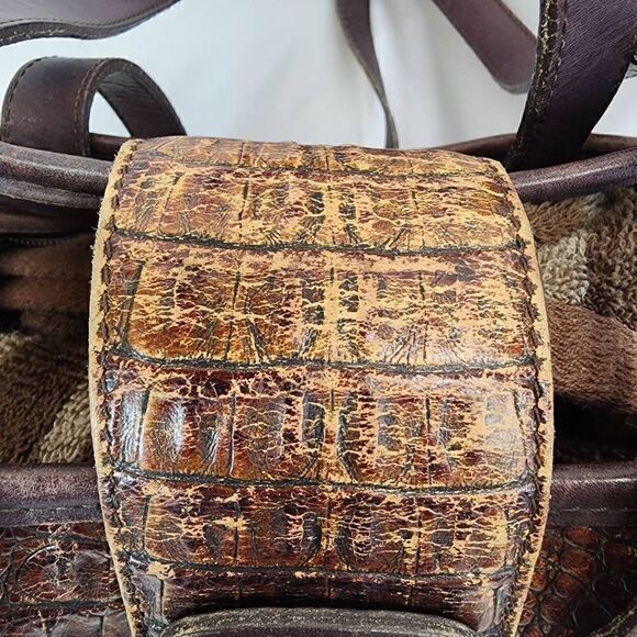 BRIGHTON Brown Crocco Embossed Strap Over Shoulder Bag - Picture 6 of 15